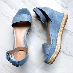 BCBGeneration "Addie" Wedge Espadrille size 6.5